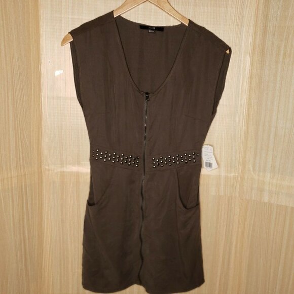 Forever 21 XXI New Green Studded Front Zip Dress - Picture 1 of 7